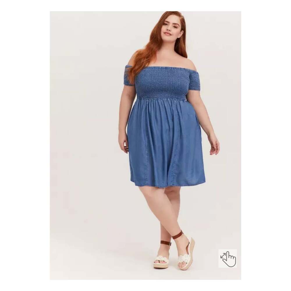 Torrid Blue Chambray Smocked Off The Shoulder Skater Dress Sz.4 NWT